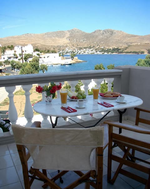View (from property/room), Balcony/Terrace, Sea view