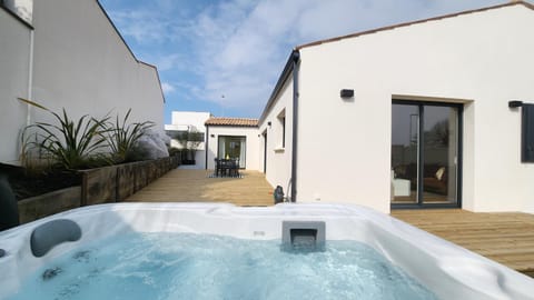 Hot Tub