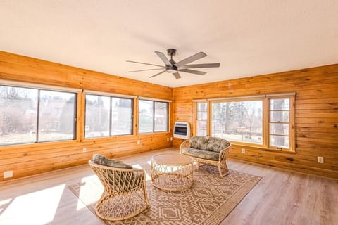 Terrace Haven Cozy 5-Bedroom Retreat near Downtown House in Columbia Heights