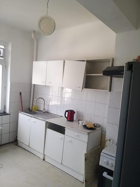 Hébergement confort Garé de l'ouest Apartment in Brussels