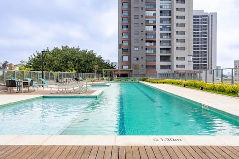 Pool view, Swimming pool, sunbed