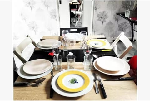 Appart moderne REVE BLEU Hypercentre Blois à 5 min Château Apartment in Blois