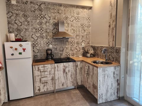 Seaside Escape Apartment in South Athens