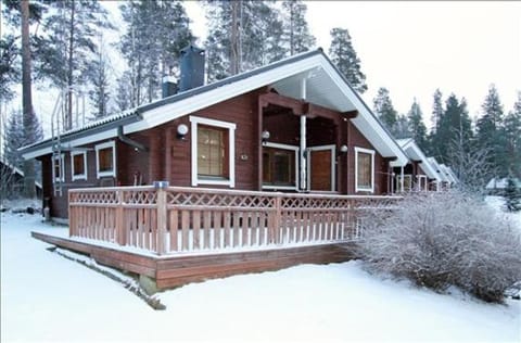 Property building, Natural landscape, Winter