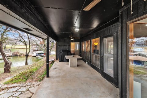 Lake House at Granbury home House in Granbury