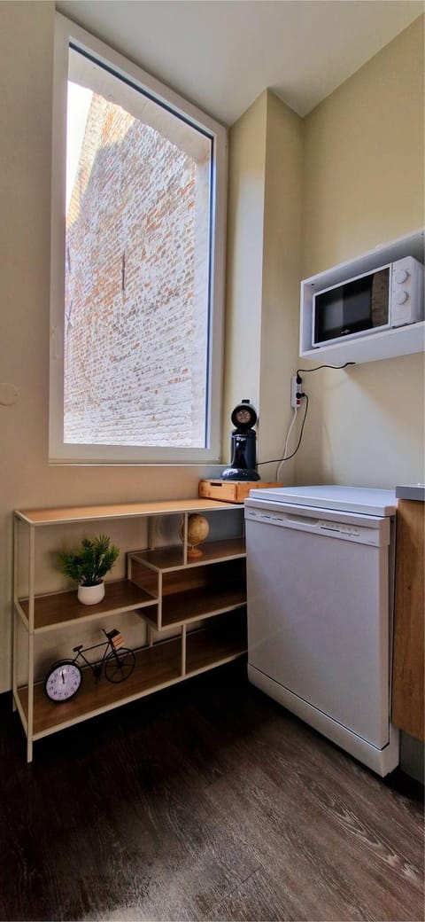 Coffee/tea facilities, kitchen