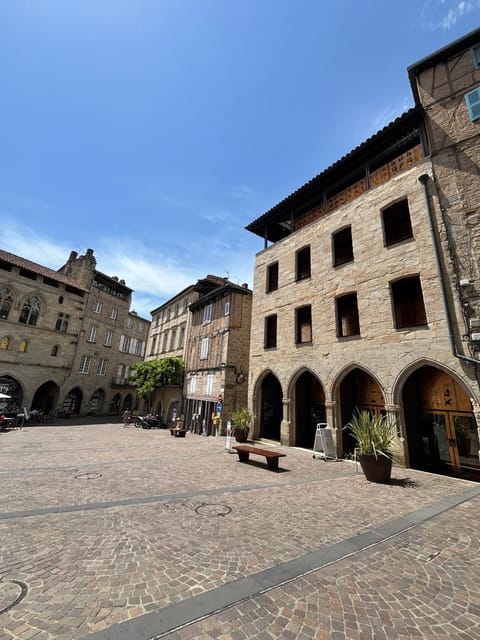 Cozy Appartment Champollion 1 Apartment in Figeac
