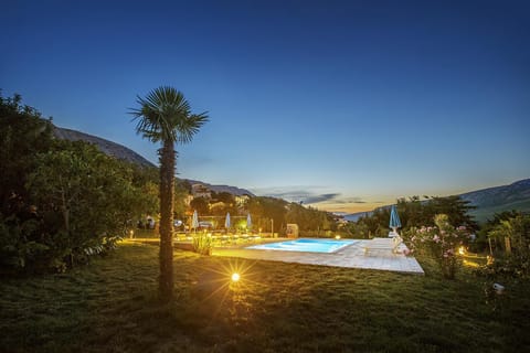 Natural landscape, Area and facilities, Swimming pool, Swimming pool
