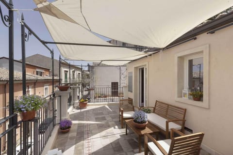 City view, Mountain view, Street view