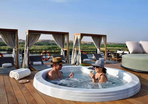 Natural landscape, Pool view