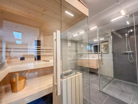 Sunnyside Mountain Chalet House in Carinthia, Austria