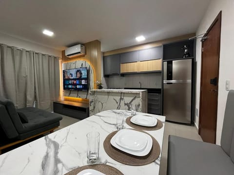 TV and multimedia, Kitchen or kitchenette, Living room, Seating area, Dining area, air conditioner