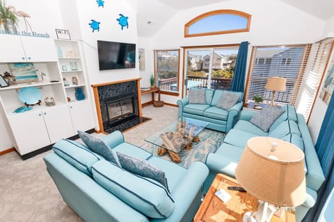 Oceanside, Close to Beach, Hot Tub- OS5H, Long Beach Day House in Corolla