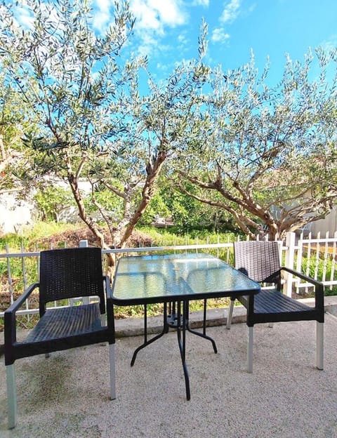 Garden, Balcony/Terrace
