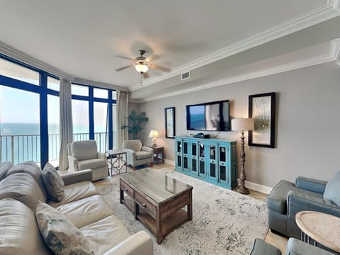 TV and multimedia, View (from property/room), Balcony/Terrace, Living room, Seating area, Sea view, furniture, air conditioner