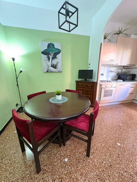 Living room, Decorative detail, kitchen