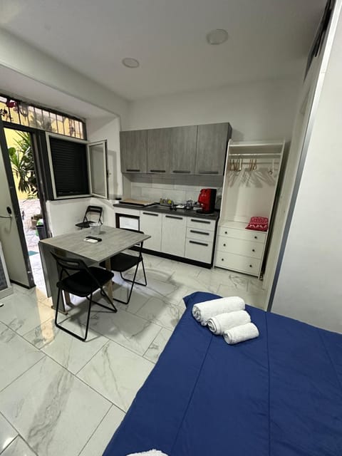 Civico Storico Apartment in Naples