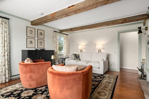 Vermont Retreat with private pool and tennis court House in Wilmington