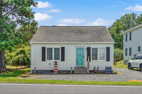 Lazy Days - Pet friendly with screened gazebo! House in Chincoteague Island