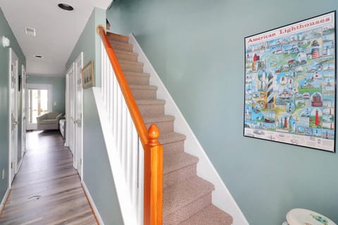 Misty's Thicket - Water access; Screened porches! House in Chincoteague Island