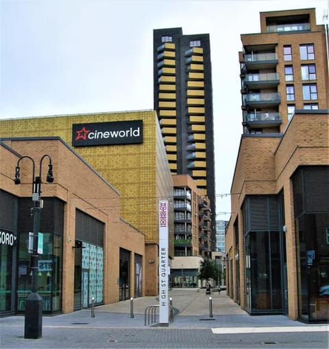Property building, Day, City view, Street view