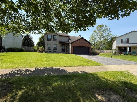 Private Cul-de-Sac Oasis 4BR House in Grove City