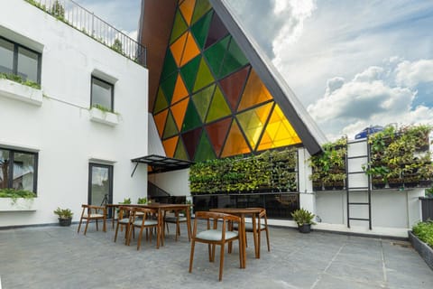 Property building, Garden