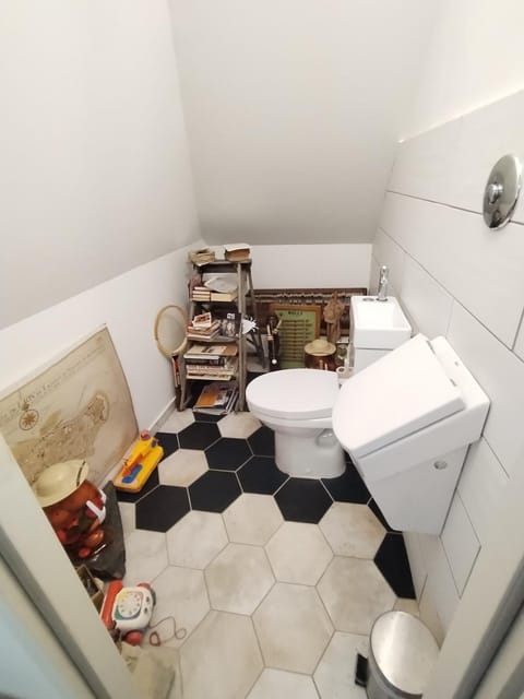 Appartement cœur de ville, studio artistique Apartment in Laon