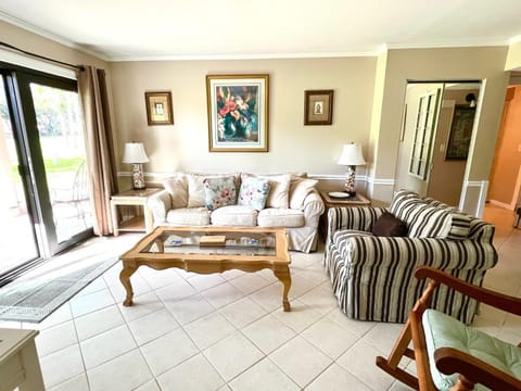 Charming 2Bedroom Condo with golf course views 1815 Villa in Seabrook Island