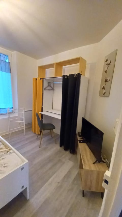 TV and multimedia, Seating area