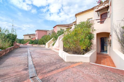 Costarossa Village Apartment in Sardinia