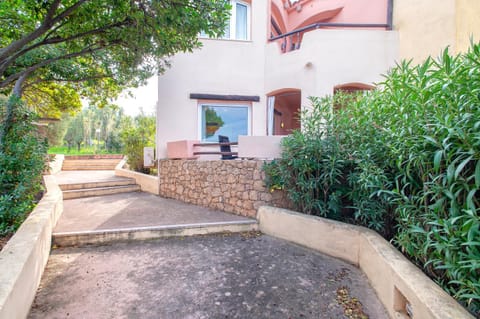 Costarossa Village Apartment in Sardinia