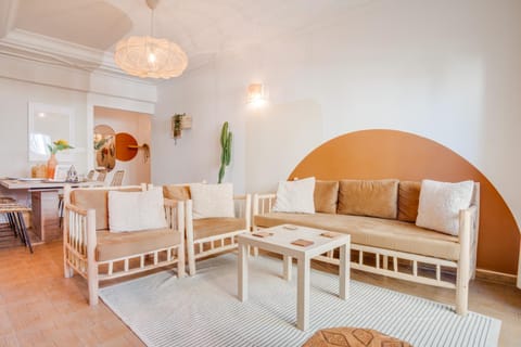 Communal lounge/ TV room, Living room, Seating area