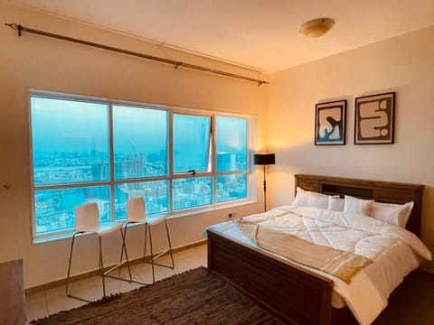 panorama sea view luxury apartment 3 bedroom VIP Apartment hotel in Ajman