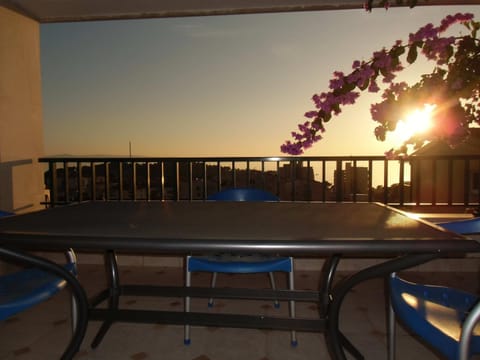 Balcony/Terrace, City view, Sea view, Sunset, Sunset