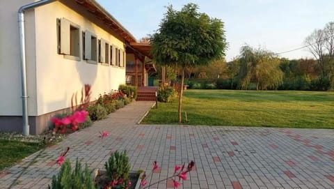 Property building, Garden