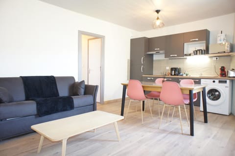 Living room, Dining area, kitchen