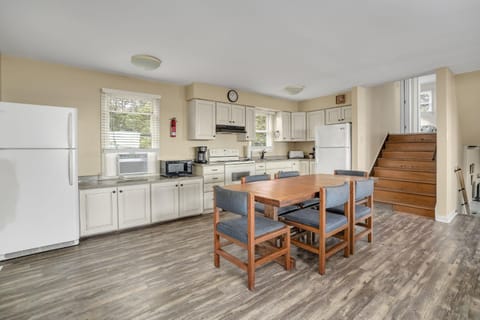 Ryokan - Water views, Shared Boat Launch! House in Chincoteague Island