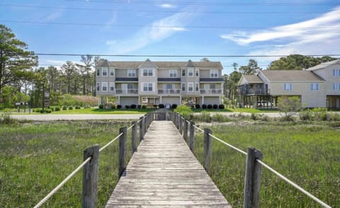 Saltwater - Pet friendly, Waterfront! House in Chincoteague Island