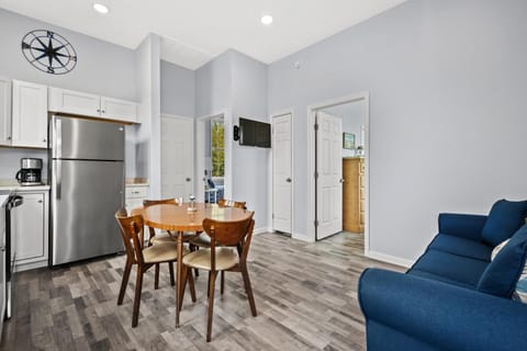 Stella della Baia - Close to town, Brand new! House in Chincoteague Island