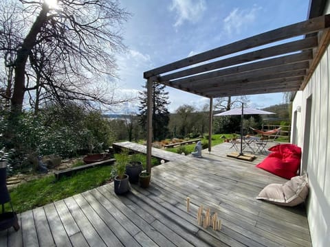Property building, Balcony/Terrace