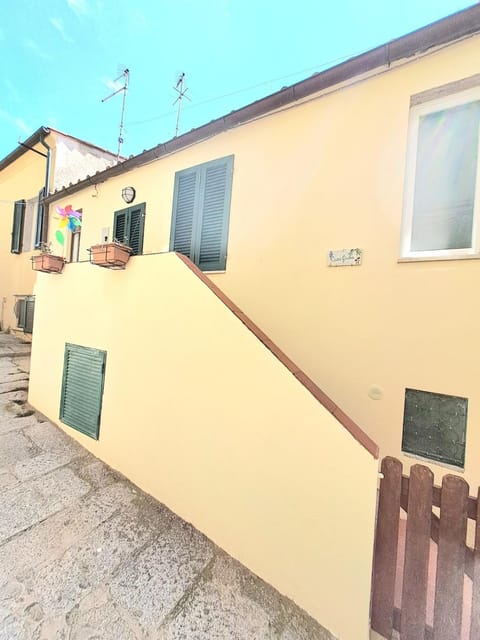 Casa Giulia nel Borgo Apartment in Campo nell'Elba