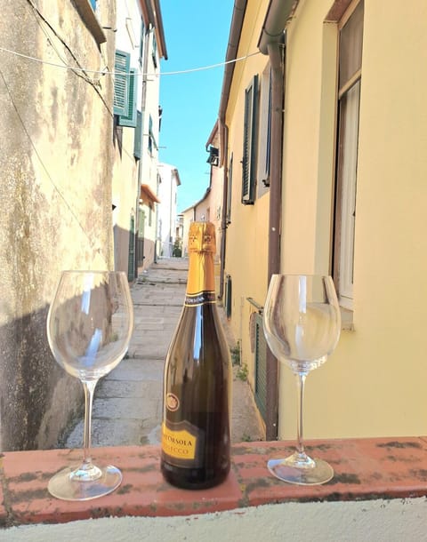 Casa Giulia nel Borgo Apartment in Campo nell'Elba