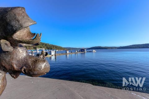 Cozy Farmhouse w Treehouse Fire Pit 1 Mile to Beach Close to Skiing Adventures 1226 House in Coeur dAlene