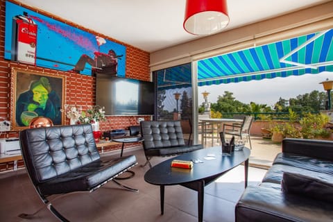 Balcony/Terrace, Living room, Garden view