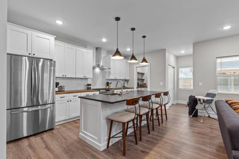 3323 Uptown Elegant Escape House in Saint Louis