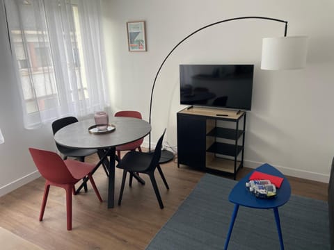 TV and multimedia, Living room