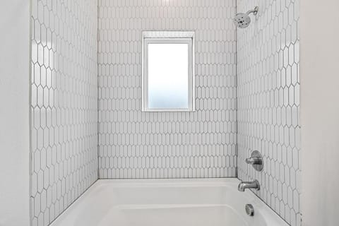 Luxé Living KASA Villa in Irving