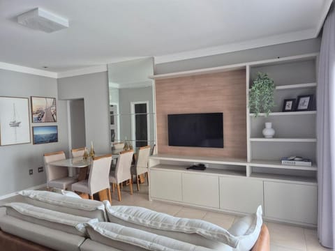 Communal lounge/ TV room, TV and multimedia, Living room, Seating area