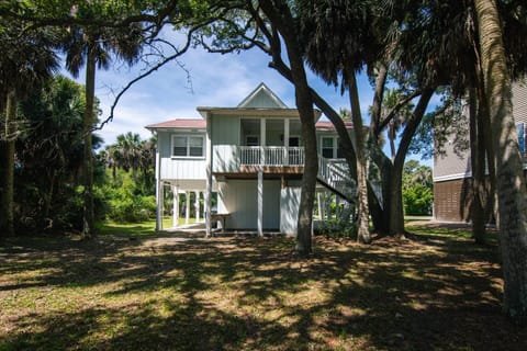 Sea Biscuit House in Edisto Beach